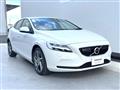 2017 Volvo V40