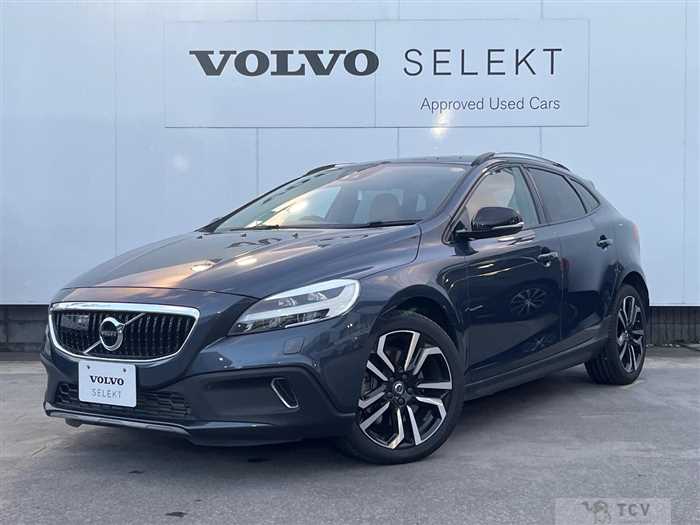 2017 Volvo V40