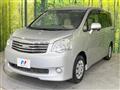 2011 Toyota Noah