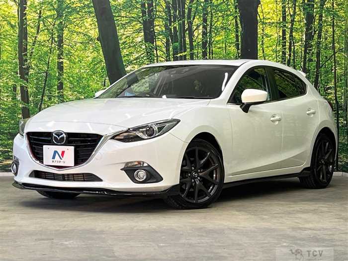2015 Mazda Axela Sport