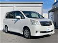2013 Toyota Noah