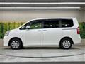 2013 Toyota Noah
