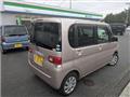 2011 Daihatsu Tanto