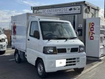 2010 Nissan Clipper Truck