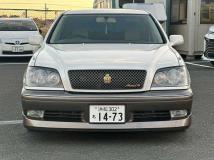 2002 Toyota Crown