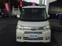 2011 Daihatsu Tanto
