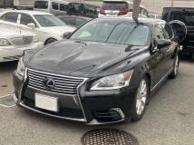 2013 Lexus LS