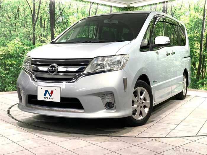 2013 Nissan Serena