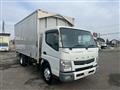 2013 Mitsubishi Canter