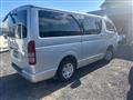 2004 Toyota Hiace Van