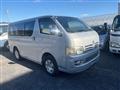 2004 Toyota Hiace Van
