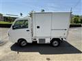 2015 Mitsubishi Minicab Truck