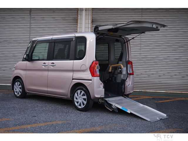 2015 Daihatsu Tanto