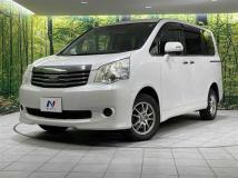 2012 Toyota Noah