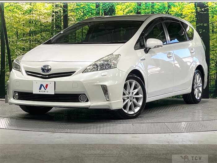 2012 Toyota PRIUS α