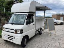 2010 Mitsubishi Minicab Truck
