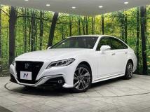 2021 Toyota Crown Hybrid