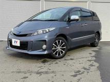 2014 Toyota Estima Hybrid