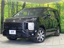 2022 Mitsubishi Delica D5