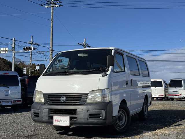 2004 Nissan Caravan Van