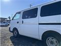 2004 Nissan Caravan Van