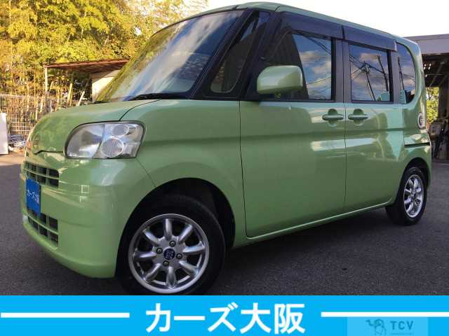 2011 Daihatsu Tanto