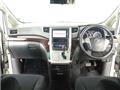 2013 Toyota Vellfire