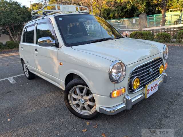 2001 Daihatsu Miragino