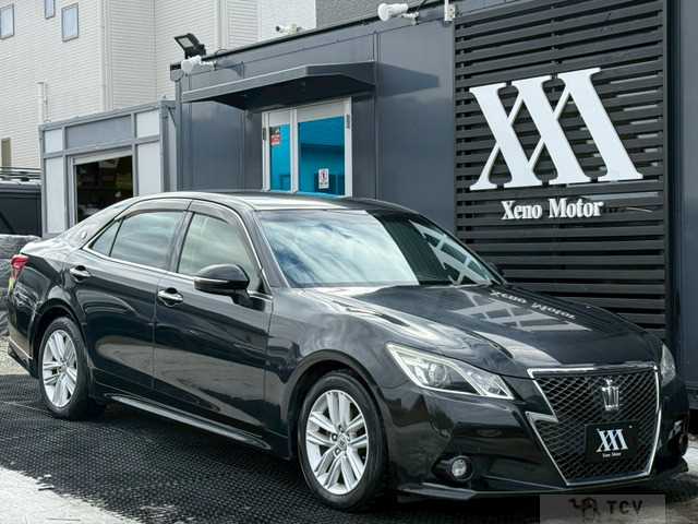 2013 Toyota Crown Athlete Series