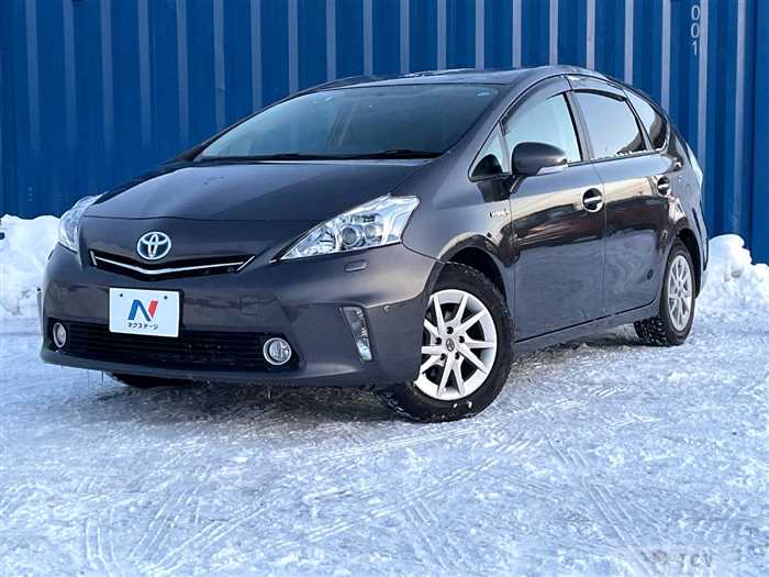 2011 Toyota PRIUS α