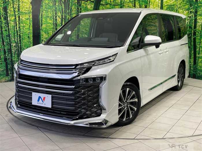 2023 Toyota Voxy