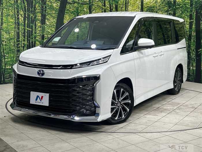 2024 Toyota Voxy