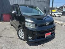 2009 Toyota Voxy