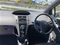 2006 Toyota Vitz