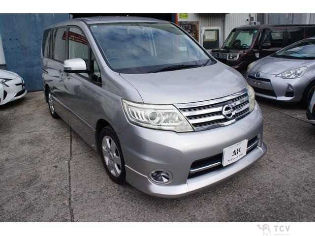 2009 Nissan Serena