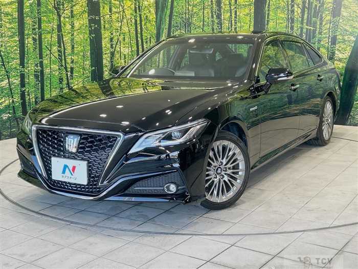 2020 Toyota Crown Hybrid