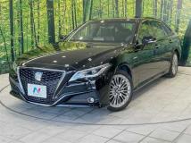 2020 Toyota Crown Hybrid