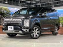 2022 Mitsubishi Delica D5