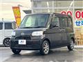 2011 Daihatsu Tanto