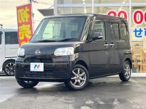 2011 Daihatsu Tanto