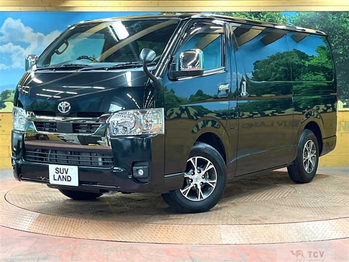 2022 Toyota Hiace Van