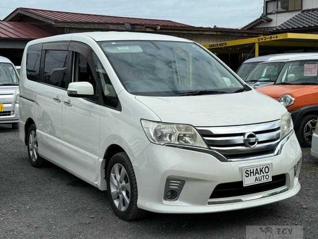 2012 Nissan Serena