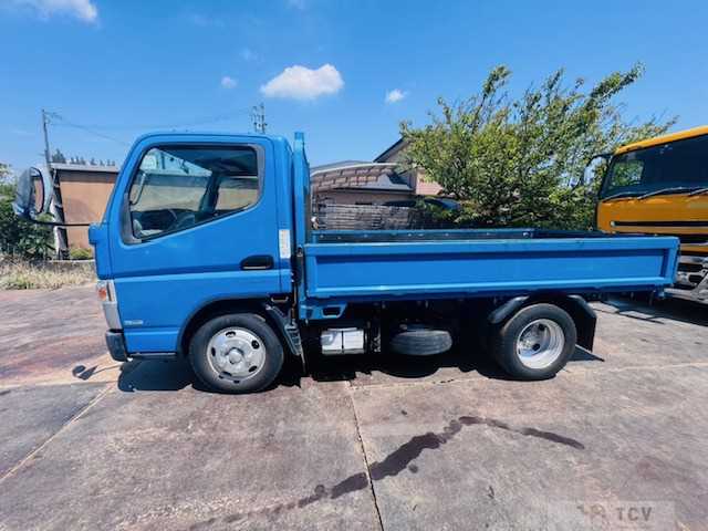 2016 Mitsubishi Canter