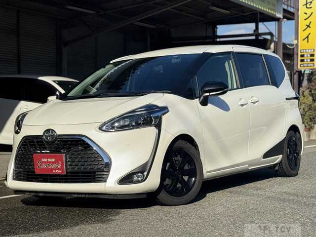 2022 Toyota Sienta
