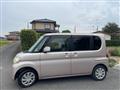 2010 Daihatsu Tanto
