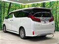 2020 Toyota Alphard Hybrid