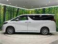 2020 Toyota Alphard Hybrid