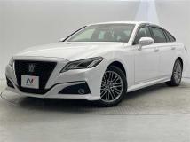 2020 Toyota Crown Hybrid