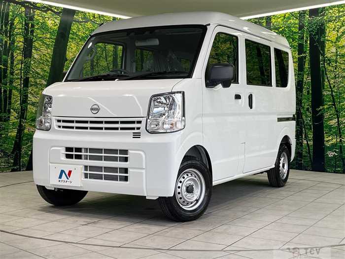 2025 Nissan Clipper Van