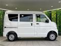 2025 Nissan Clipper Van